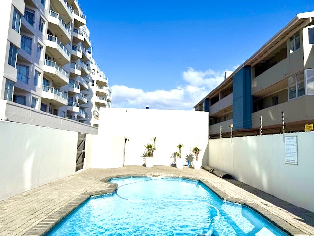 1 Bedroom Property for Sale in Waves Edge Western Cape